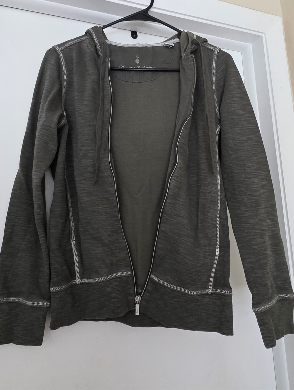Tommy Bahama EUC Tobago Bay Womens Olive Green Zip-Up Hoodie
